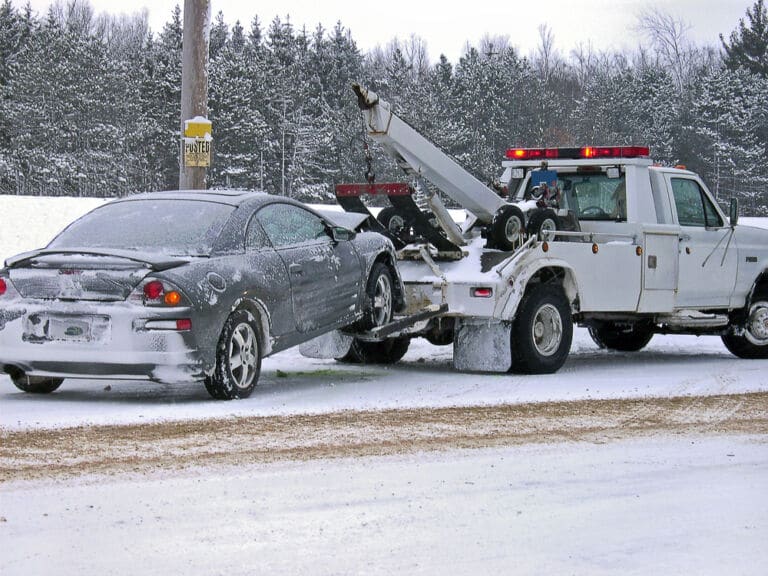 Georgia's Move Over Law and Tow Truck Safety Tips | MWS